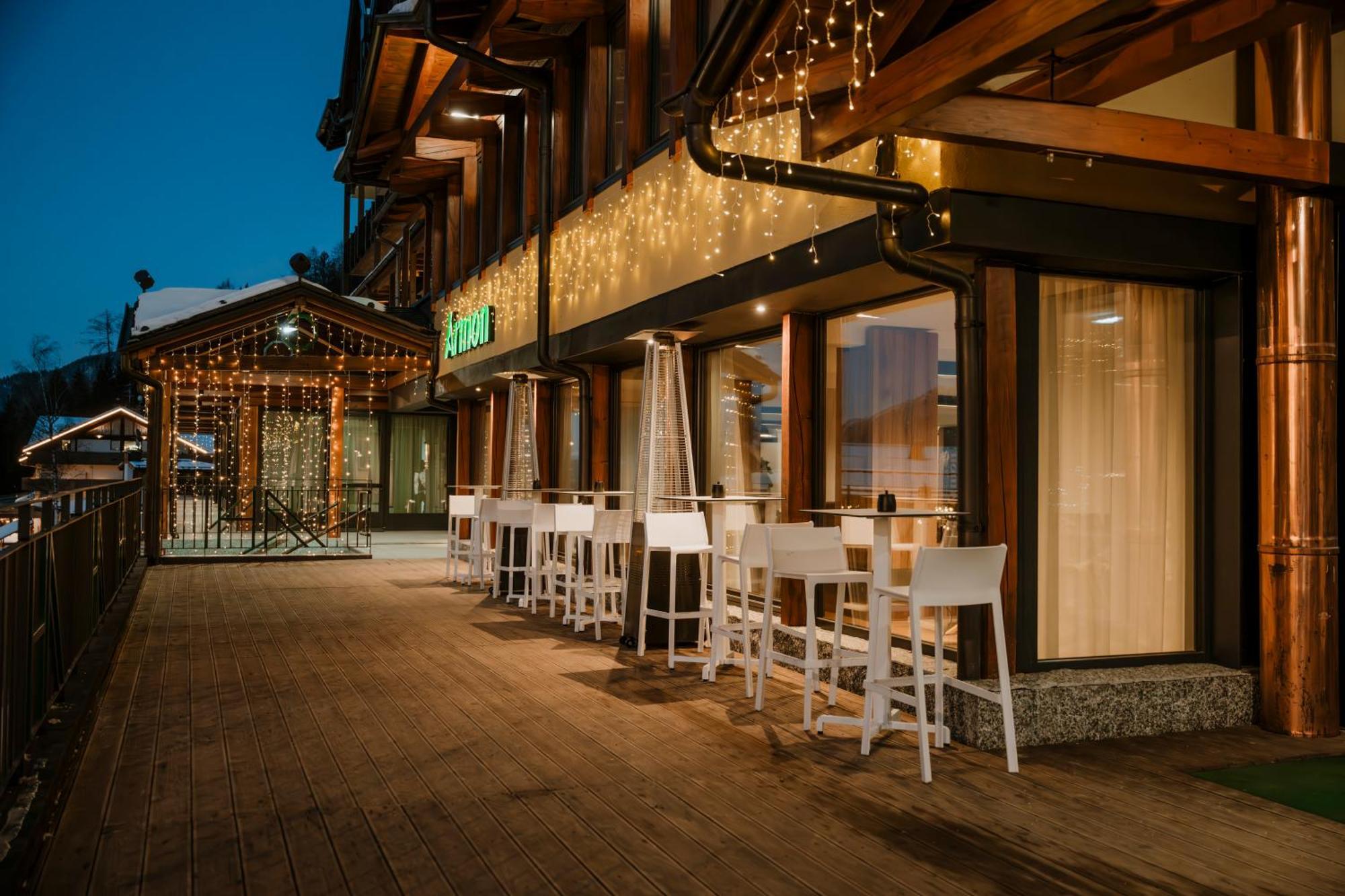 Armon Greenblu Hotel & Wellness Folgarida Eksteriør bilde